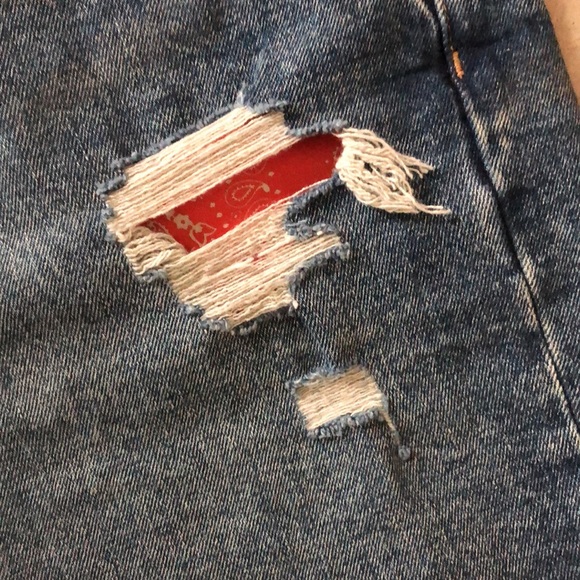 COPY - GAP Denim Shorts - Picture 5 of 7